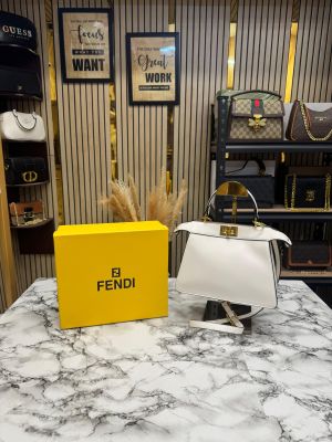 Fendi_Peekaboo_IseeU_Shoulder_Bag_With_Box_(731-White)