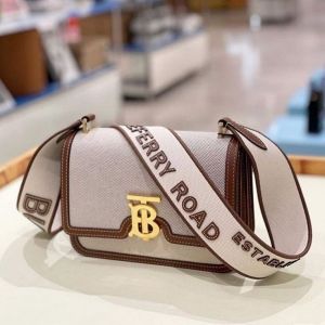 BURBERRY_Horseferry_Road_Sling_Bag_With_OG_Box_&_Dust_Bag_&_2_Belts_(White-792)
