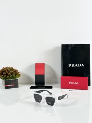 Prada_WMNS_8993_White_Black