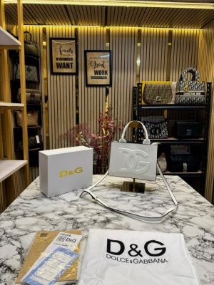 Dolce_gabbana daily mini leather tote bag with og box and dust bag premium quality