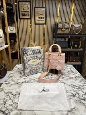 Christian_Dior_Lady_Matte_Finish_Handbag_With_Box_And_Dust_Bag_(Pink)