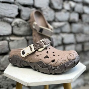 crocss All Terrain Altas Clogs (Brown)