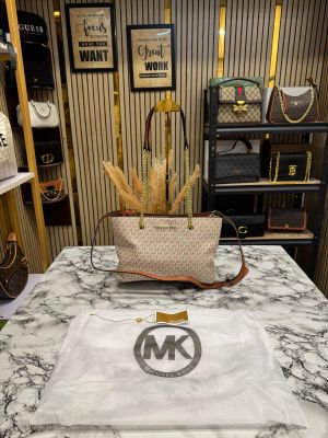 Michael_Kors_Teagan_Large_Long_Drop_Satchel_Tote_Bag_(Beige)