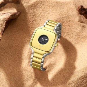 Rad o true square quartz