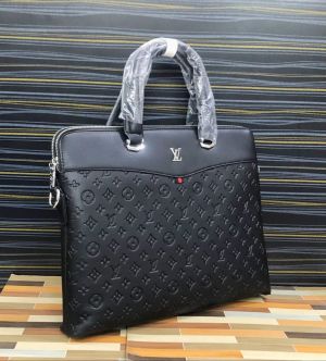 Louis_Vuitton_Polished_Premium_Quality_Laptop_Bag_5753