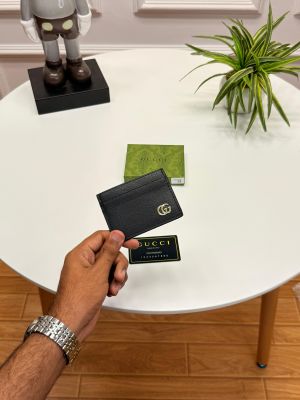 gucci_premium_card_holder_with_ogbox_and_card_ea109