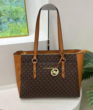 Michael_Kors tote with dust cover 5328