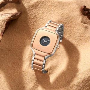 Rad o True Square Quartz