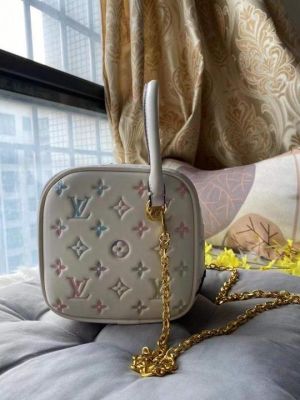 Louis_Vuitton_LV Limited Edition 2025 New Square Bag With Dust Bag (White - 963)