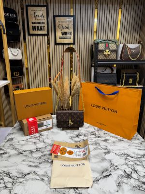 Louis_Vuitton Bloom Shoulder Bag With Double Og Box And Dust Bag Includes Carry Bag (14564-Brown)