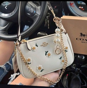 Coach_Nolita_Classy_Flowe_Patch_Sling_Bag_With_box_2034