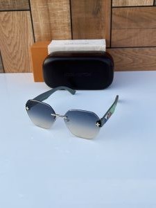 Louis_vuitton_58196_sea_green