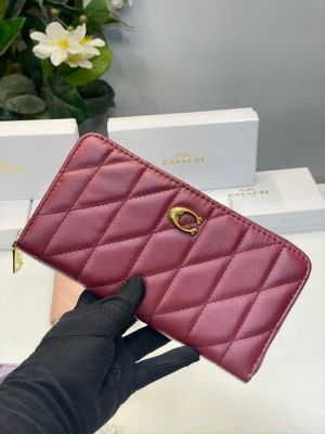 Coach_zipper_ladies_wallet_with_box_(7201-red)