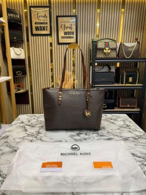 Michael_Kors Jet Set Zip Logo Large Tote Bag With Dust Bag 