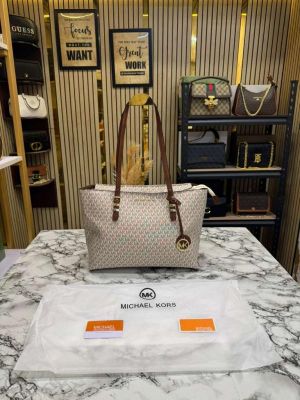 Michael_Kors Jet Set Zip Logo Large Tote Bag With Dust Bag (Beige)