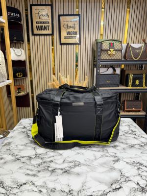 Calvin_Klein Premium Quality Duffle Travel Bag (C16001-Black)