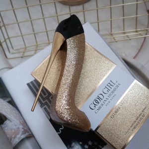 GOOD GIRL CAROLINA HARRER A GLORIOUS GOLD 