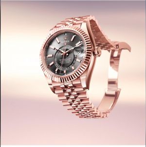 Role_x Oyster perpetual Sky Dweller