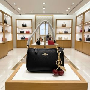 Coach_Nolita_Classy_Flowe_Patch_Sling_Bag_With_cherry_charm_dubble_box_5843