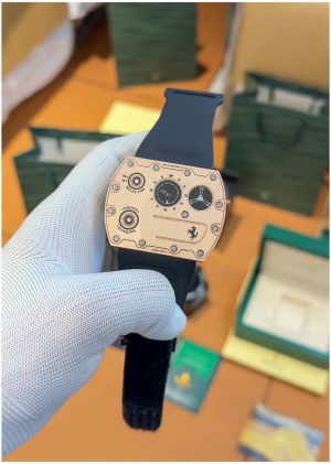 Richard Mill_e RMLP-01