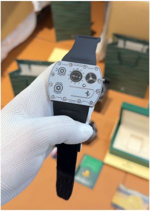 Richard Mill_e RMLP-01