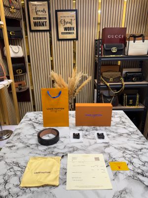 Louis_Vuitton Eclipse Black Monogram Belt Combo LV Buckle Includes Box Dust Bag And Carry Bag (02-LV)