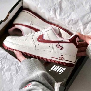 Nike_Airforce_1_Low_Valentines_Day