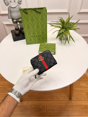 Gucci_unisex_premium_zipper_wallet_with_ogbox_carrybag_ea148