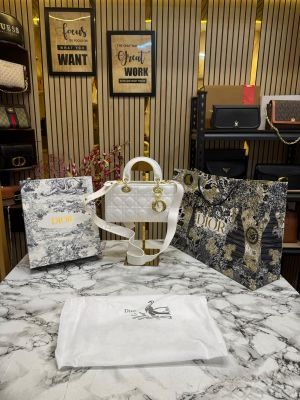 Christian_Dior_D-Joy_Pearl_Patent_Handbag_With_Box_And_Dust_Bag_Including_CarryBag_(8861-White)