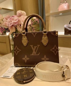 Louis_Vuitton_onthego tote in Louisvuitton monogram empreinte leather bag with double box