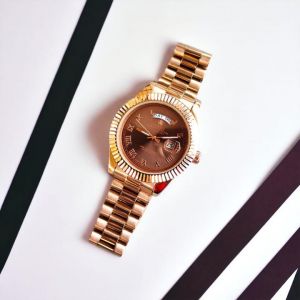 Role.x_day-date mens watch