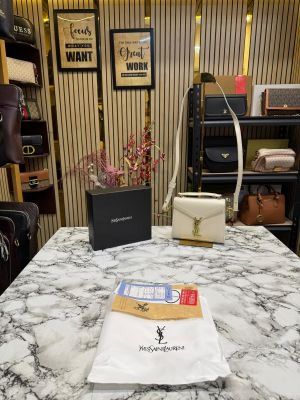 Yves Saint Laurent YSL Cassandra Top Handle Bag With Box And Dust Bag (150-White)