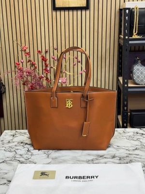 Burberr_y Tb Smooth Leather Tote Bag With Dust Bag (Brown) 