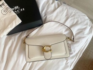 Coach_tabby shoulder bag 26 in signature bag with og box