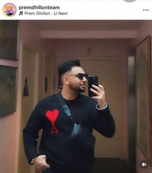 Ami paris Imported Very Premium Full Sleeves Tshirt.MR238