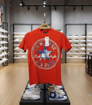Converse_All_Star_Red_Embossed_Logo_Print_Imported_T-Shirt_(1871)