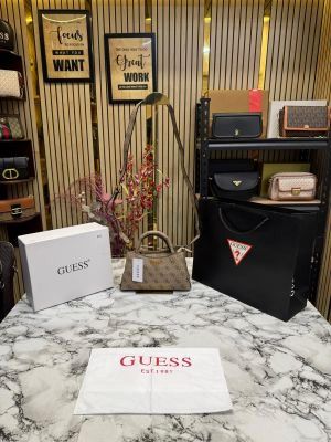  Guess Manhattan Shoulder Bag With Box And Dust Bag Including CarryBag (C2) (Brown)