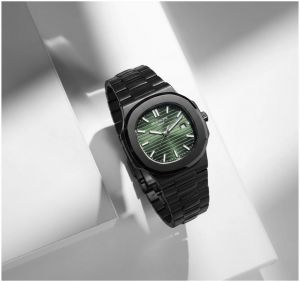 Patek_philippe Nautilus Quartz