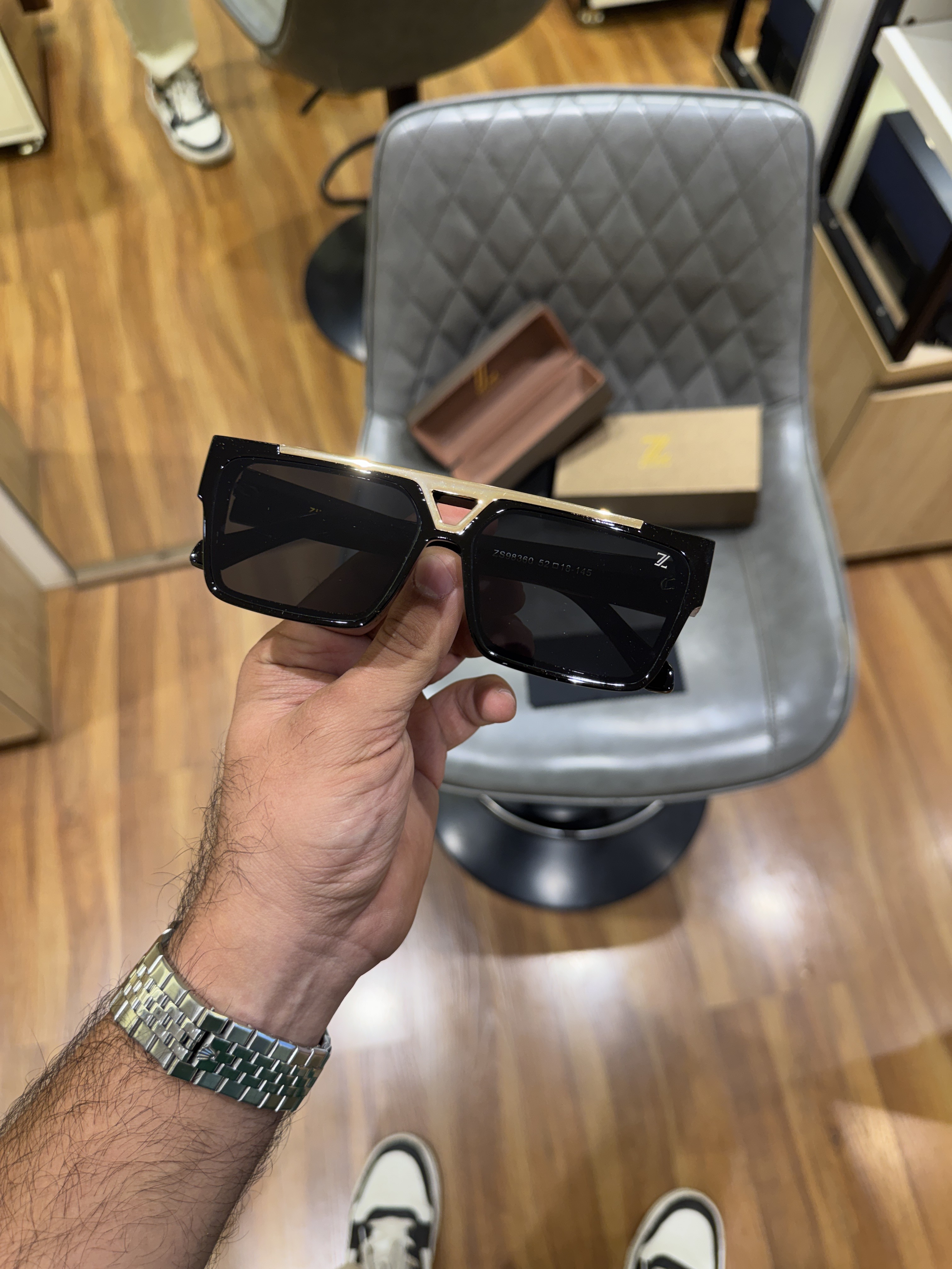 Zikrain 98360 black gold