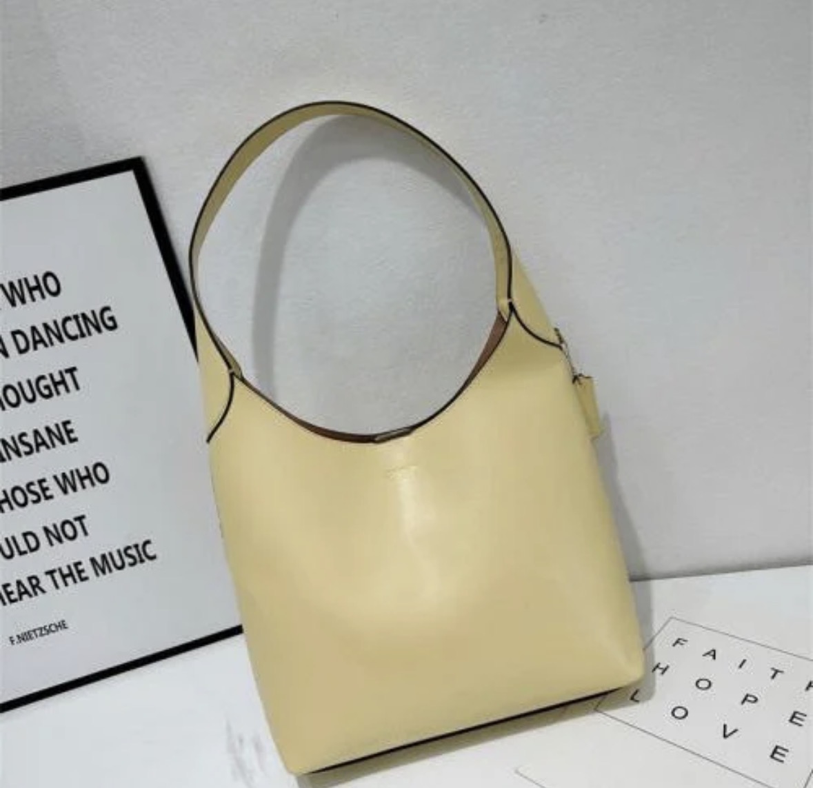 Coach_Brooklyn_28_Medium_Tote_With_DustCover