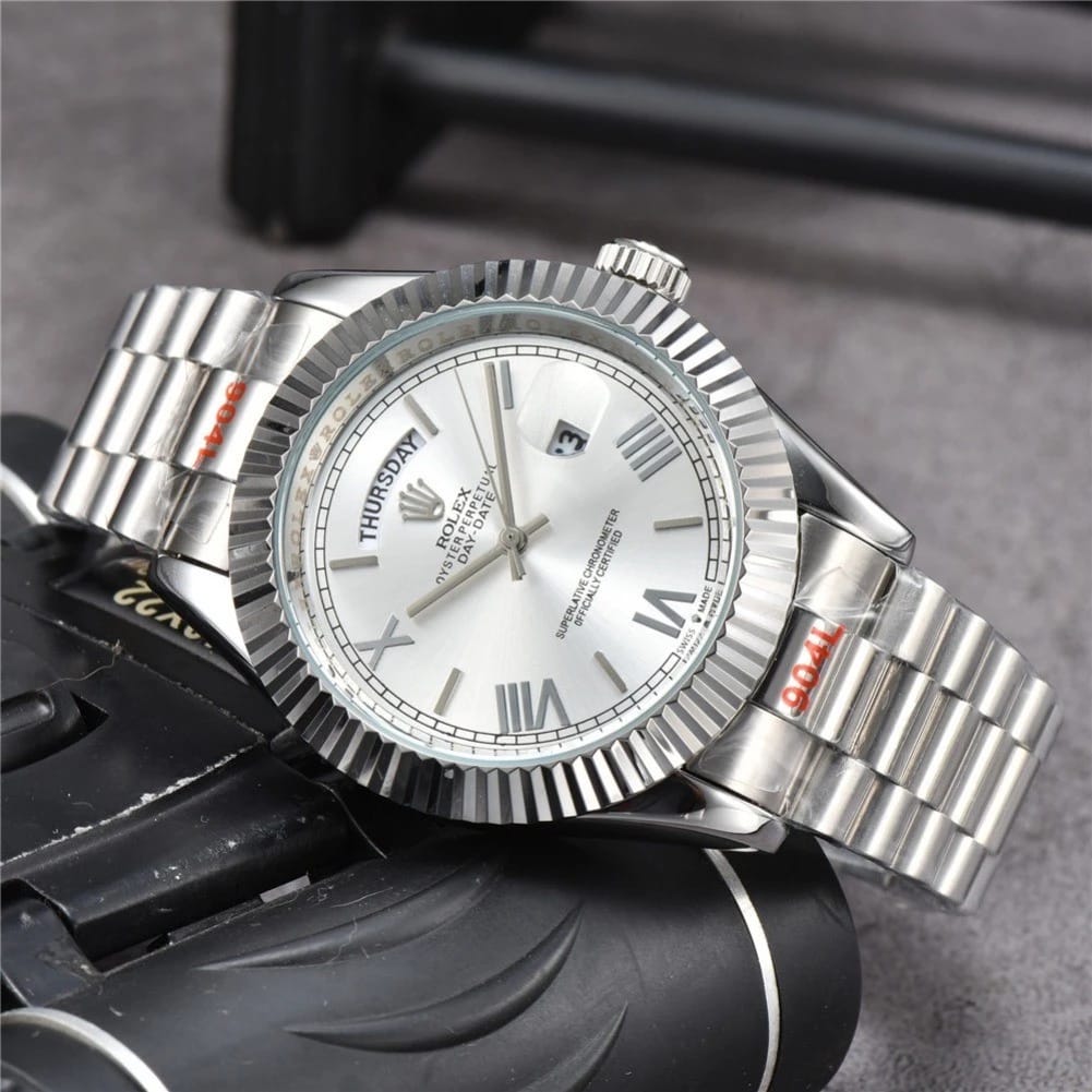 Role_x Oyster Perpetual Day Date 40 Battery Silver-White