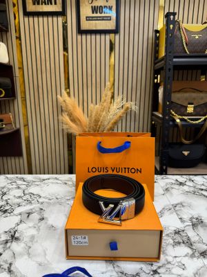 Louis_Vuitton Black Leather Belt With LV Initiales Buckle  Includes Box and Carry Bag (24-1)
