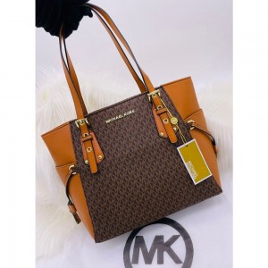 Michael_kors_voyager jet set print tote bag with dust bag 1320