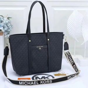 Michael_kors_tote bag with brand dust bag 1804