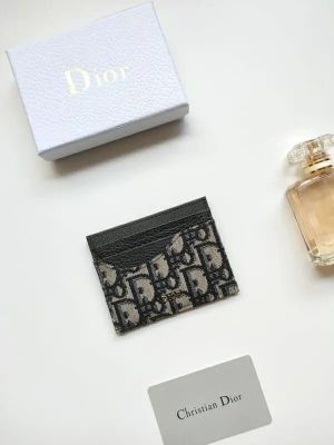 Dior_9_Unisex_CardHolder_With_OriginalBox_DustCover_Card_Packing
