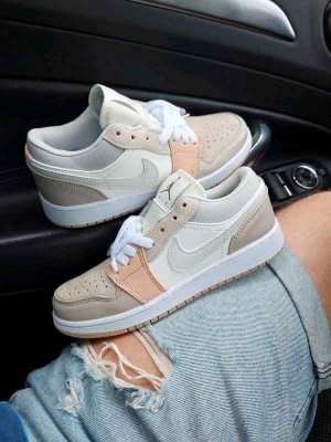 Nike_Air_Jordan 1 Low Milan