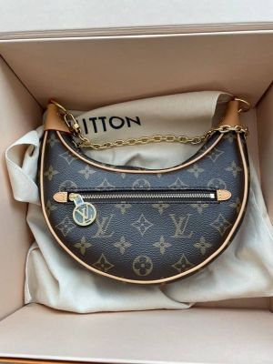 Louis-Vuitton  Loop Sling Bag with box 25