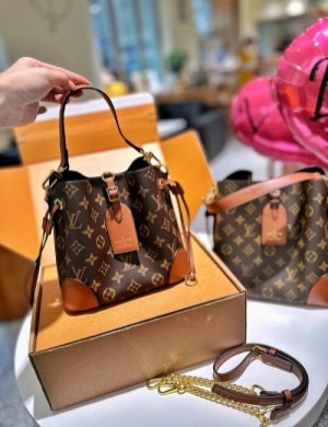 Louis_Vuittion_Bucket_Bag_With Double Box_DustBag premium quality 