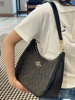 Coach_hobo sling bag premium quality with box