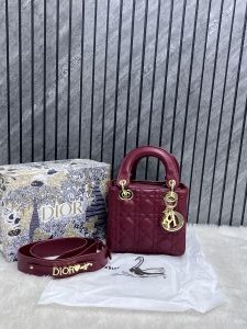 Dior_Lady_Medium_Handbag_With_OriginalBox_DustCover